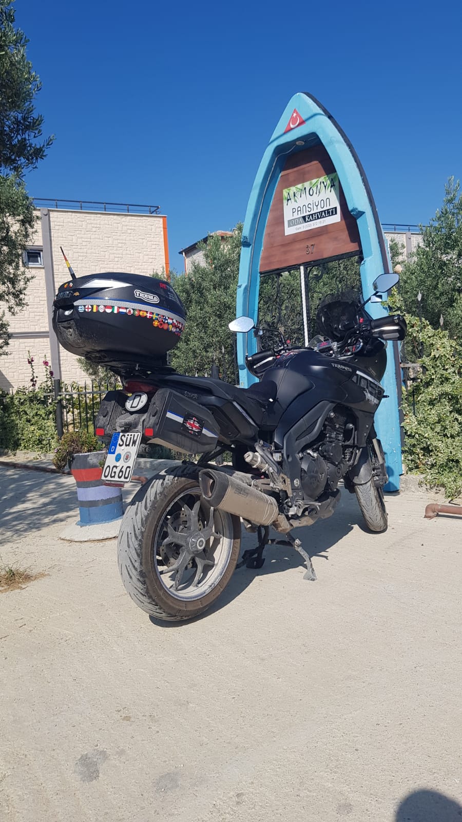 Akmonya Pansiyon motosikletli misafirler 7