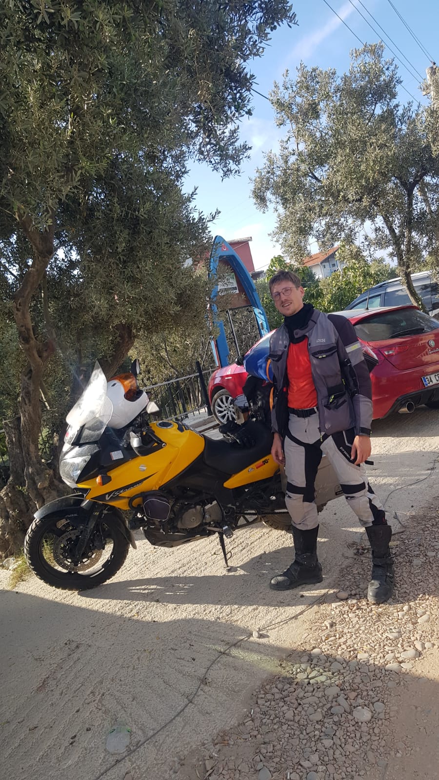 Akmonya Pansiyon motosikletli misafirler 9